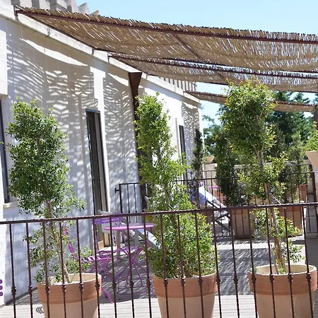 Bed & Breakfast Le Scuderie - Castello Monaci Salice Salentino