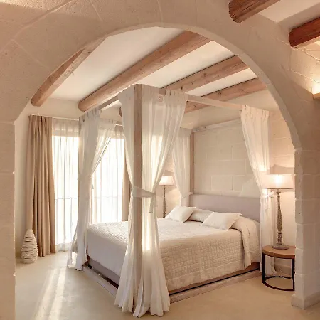 Le Scuderie - Castello Monaci *