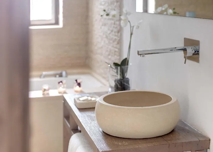 住宿加早餐酒店 Le Scuderie - Castello Monaci 萨利切萨伦蒂诺