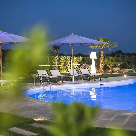 Bed & Breakfast Le Scuderie - Castello Monaci