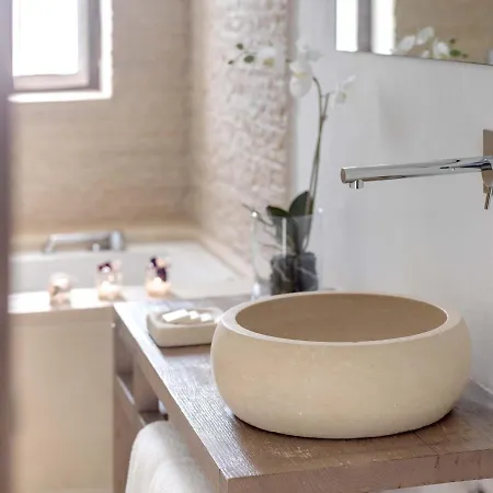 Le Scuderie - Castello Monaci Bed & Breakfast