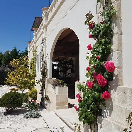 Le Scuderie - Castello Monaci