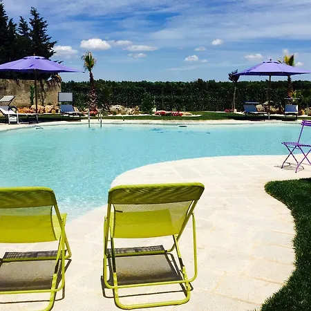Le Scuderie - Castello Monaci Bed and breakfast