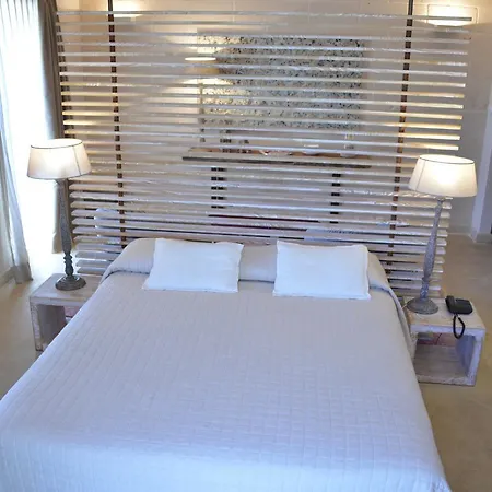 Bed & Breakfast Le Scuderie - Castello Monaci