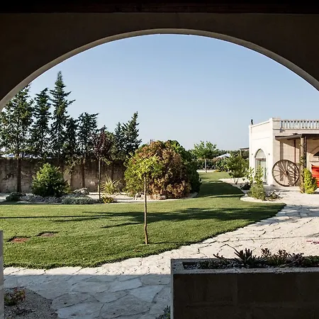 Bed & Breakfast Le Scuderie - Castello Monaci *